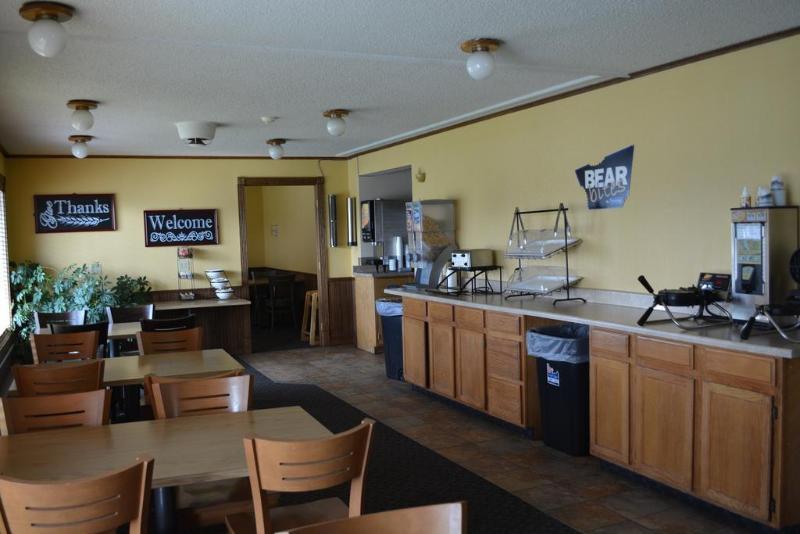 Travelodge By Wyndham Grand Forks Luaran gambar