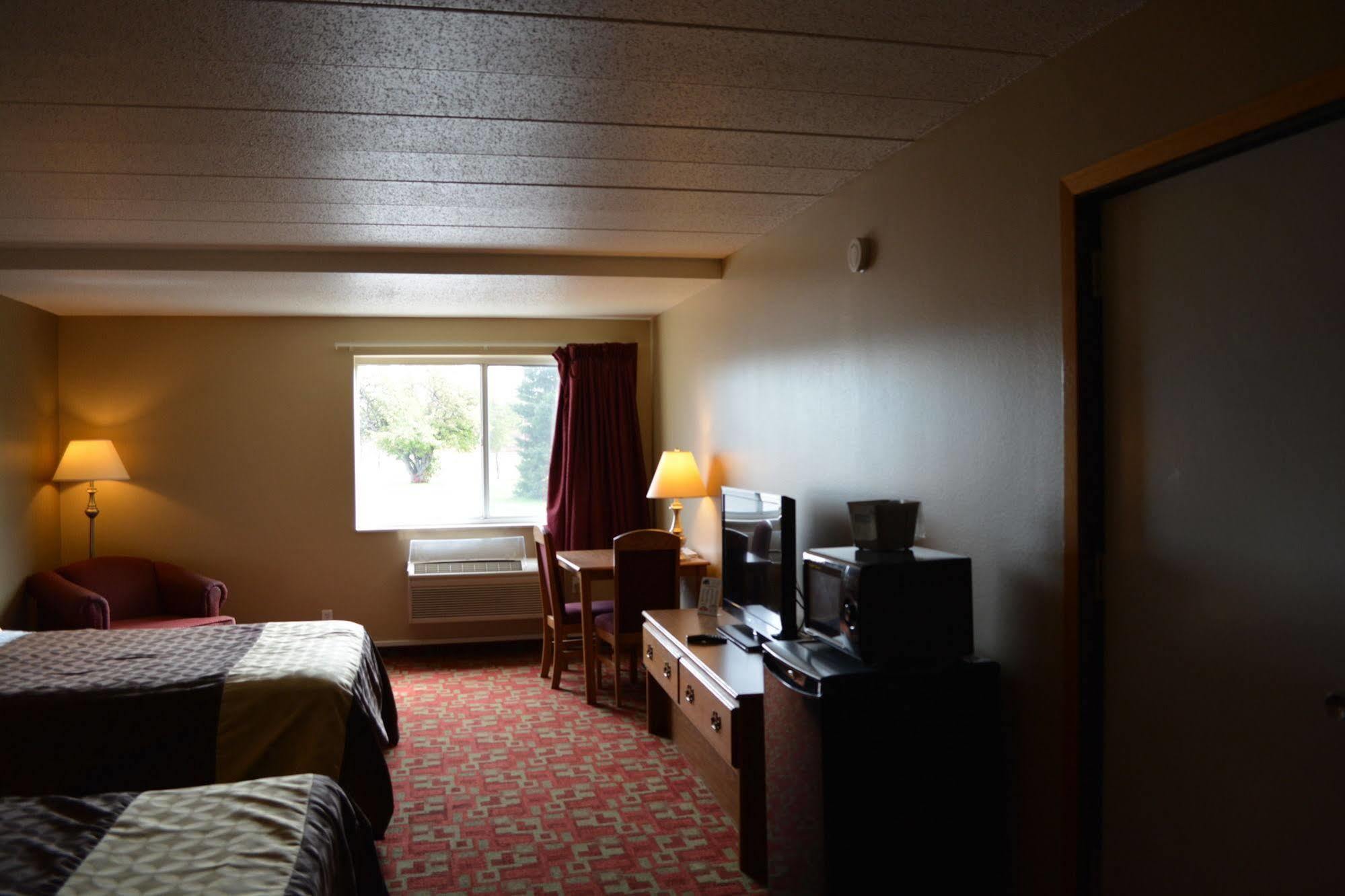 Travelodge By Wyndham Grand Forks Luaran gambar
